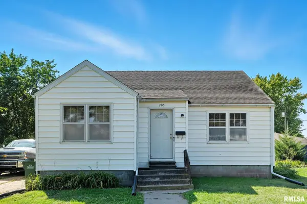 205 E LINCOLN WAY, Wheatland, IA 52777