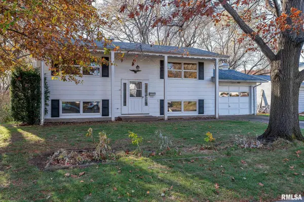 4104 N LINWOOD AVE,  Davenport,  IA 52806