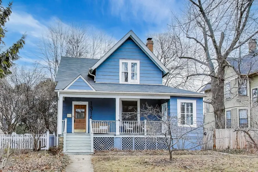 1315 Main ST, Evanston, IL 60202
