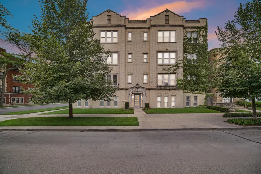 6104 N Rockwell ST #3N, Chicago, IL 60659