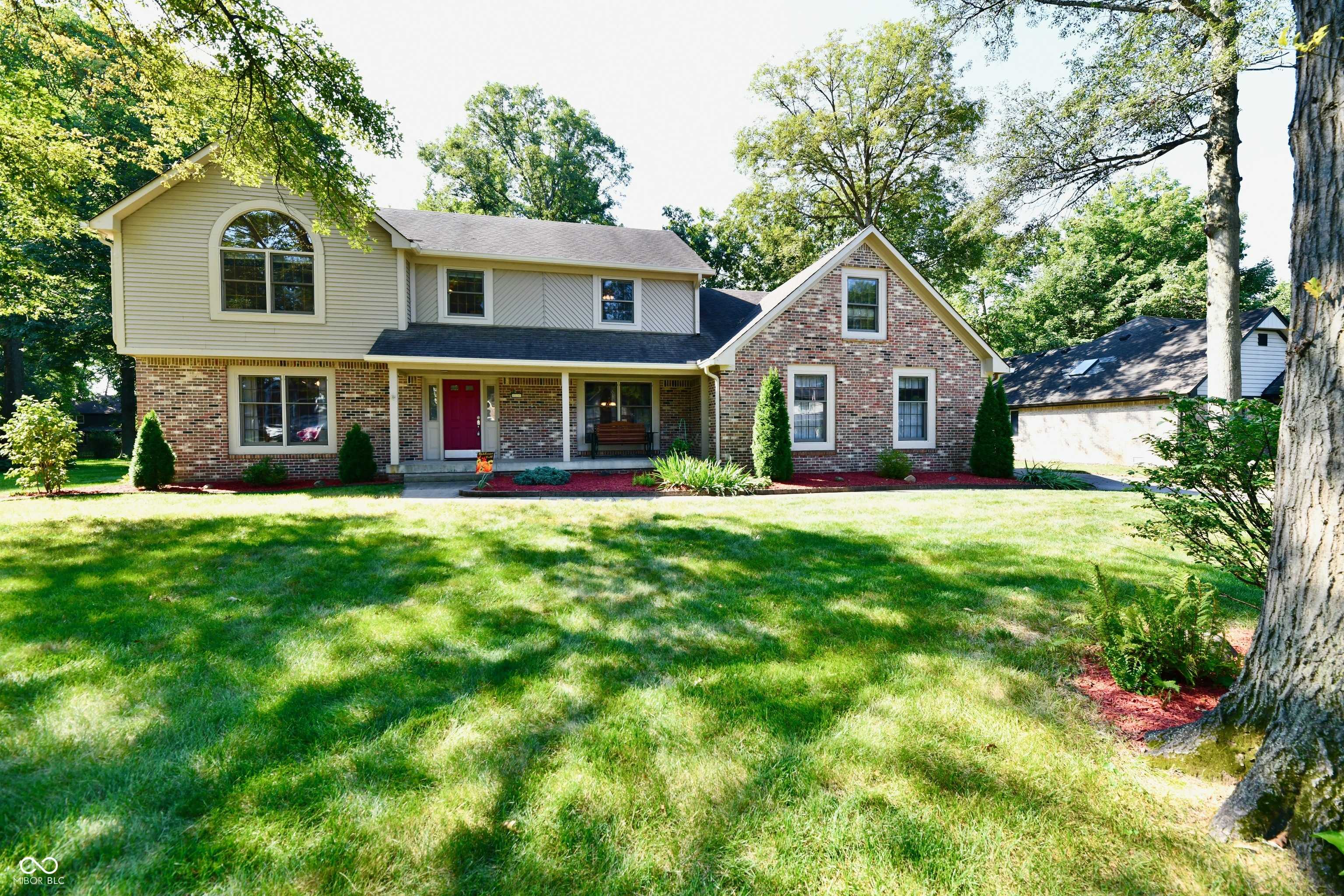 7061 W Carrie DR, New Palestine, IN 46163