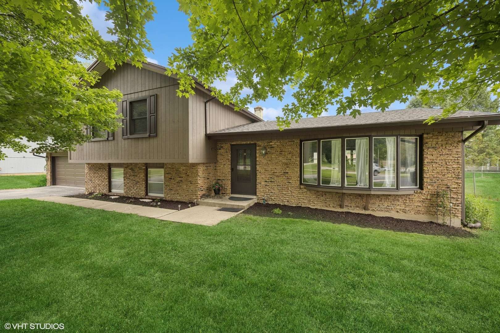 120 N Green ST, Mchenry, IL 60050