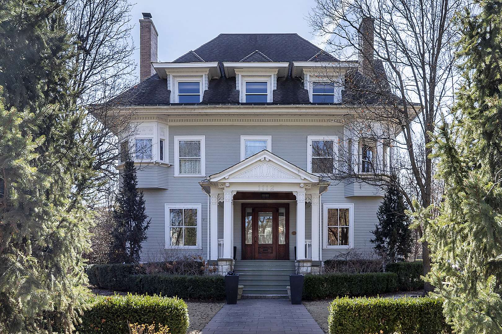 1112 Greenwood ST, Evanston, IL 60201