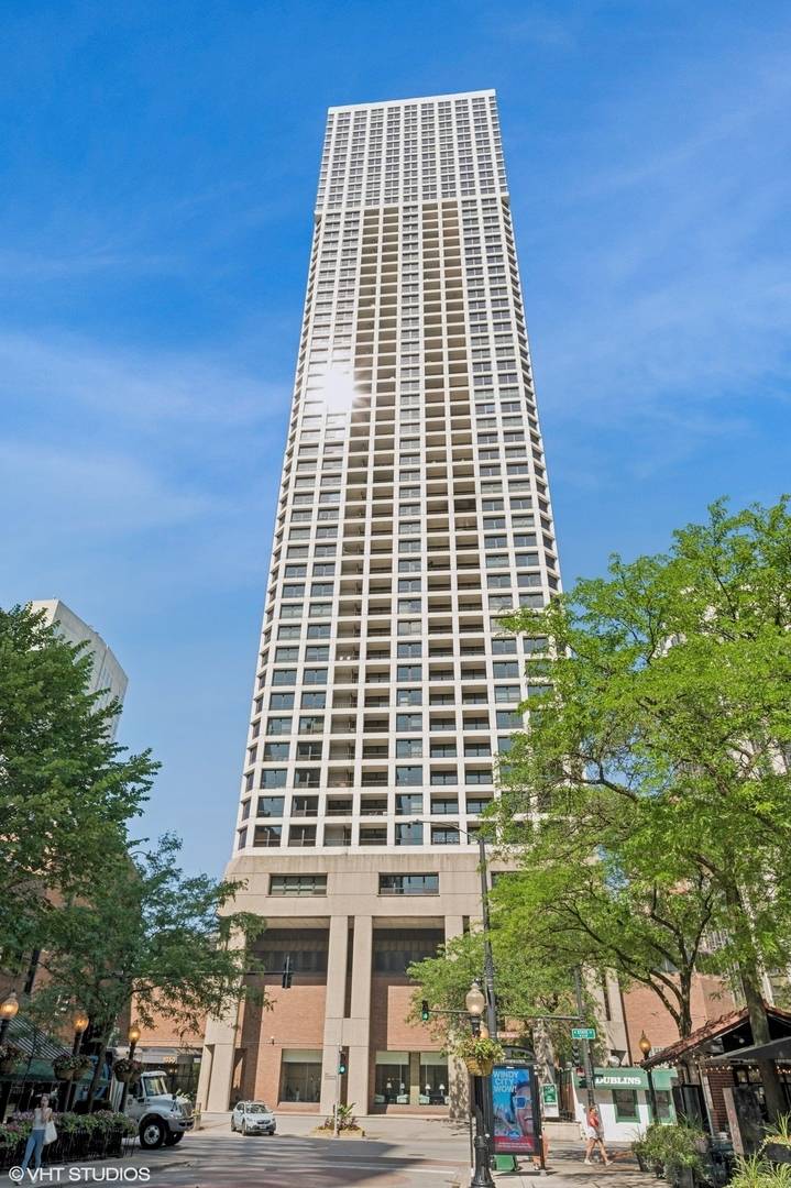 1030 N State ST #51EF, Chicago, IL 60610