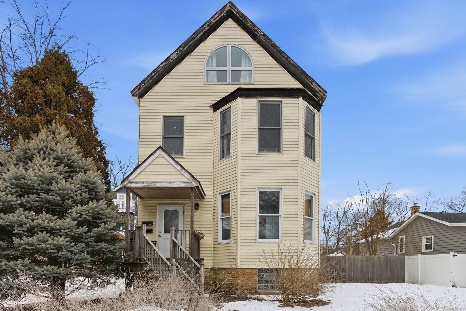1521 Lake ST, Evanston, IL 60201