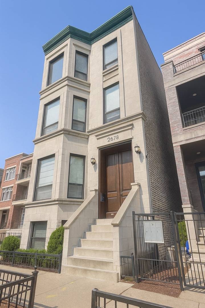 2678 N Orchard AVE, Chicago, IL 60614