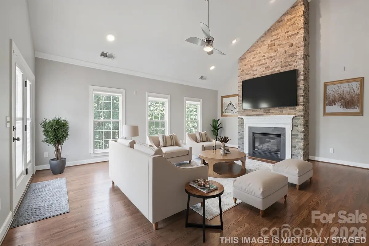 14509 Greenpoint LN, Huntersville, NC 28078
