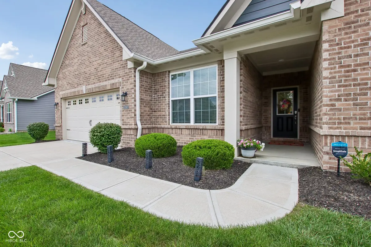 5280 Chambers CT, Mccordsville, IN 46055