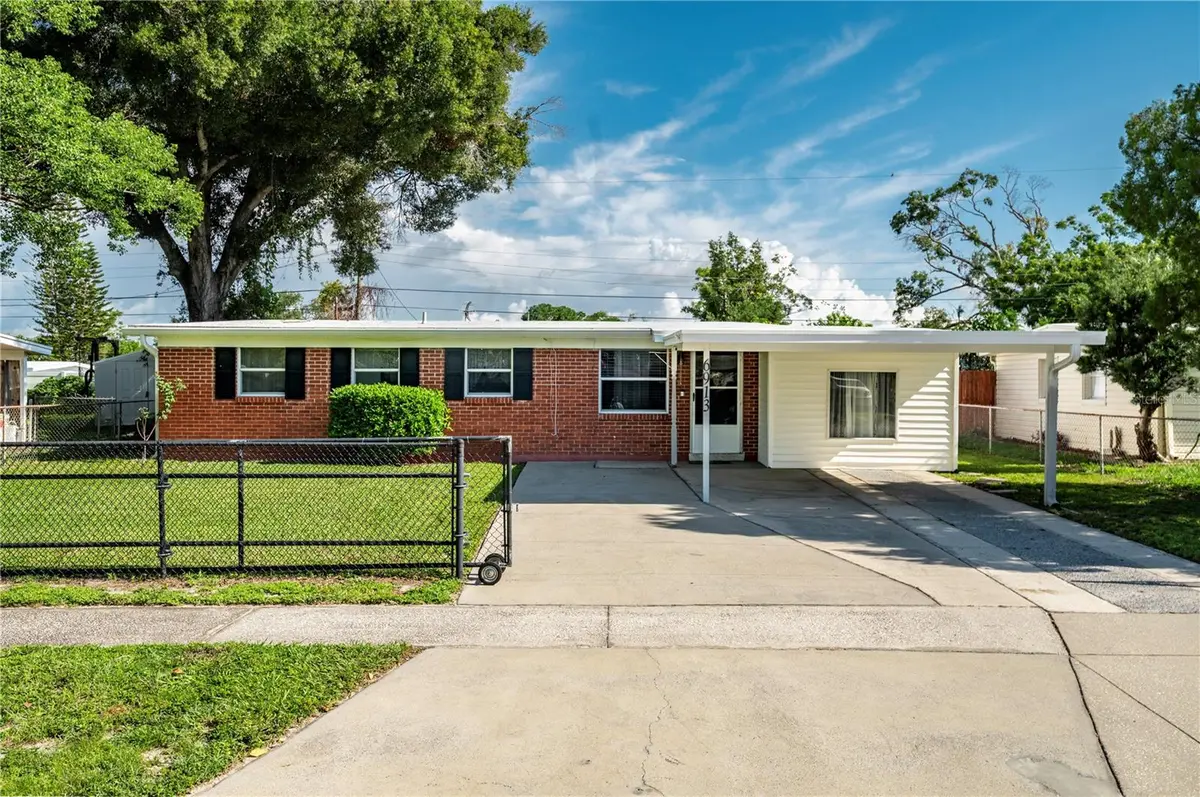 6913 W CLIFTON ST, Tampa, FL 33634