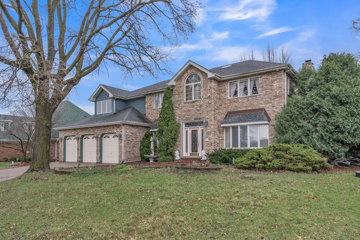 8005 Trafalgar CT, Orland Park, IL 60462