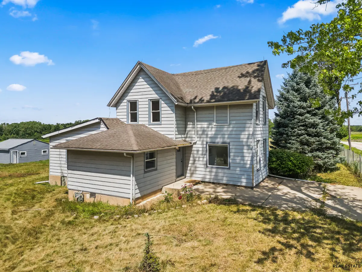 316 Old Sutton RD, Barrington, IL 60010