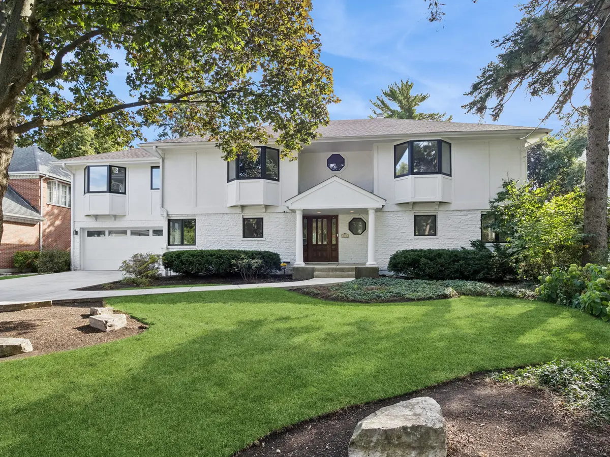 Address not disclosed, Glen Ellyn, IL 60137