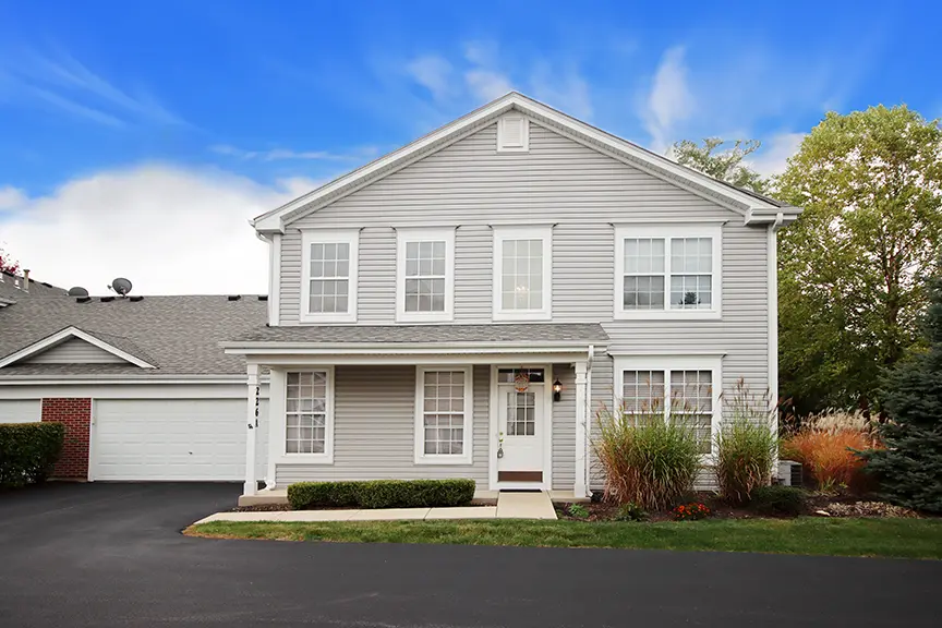 226 W Park AVE #A, Sugar Grove, IL 60554
