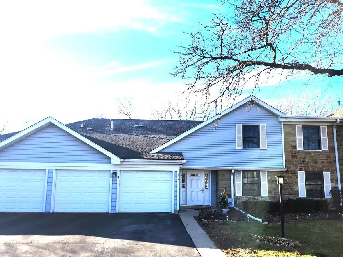 1220 Plum Tree CT #D2, Schaumburg, IL 60193