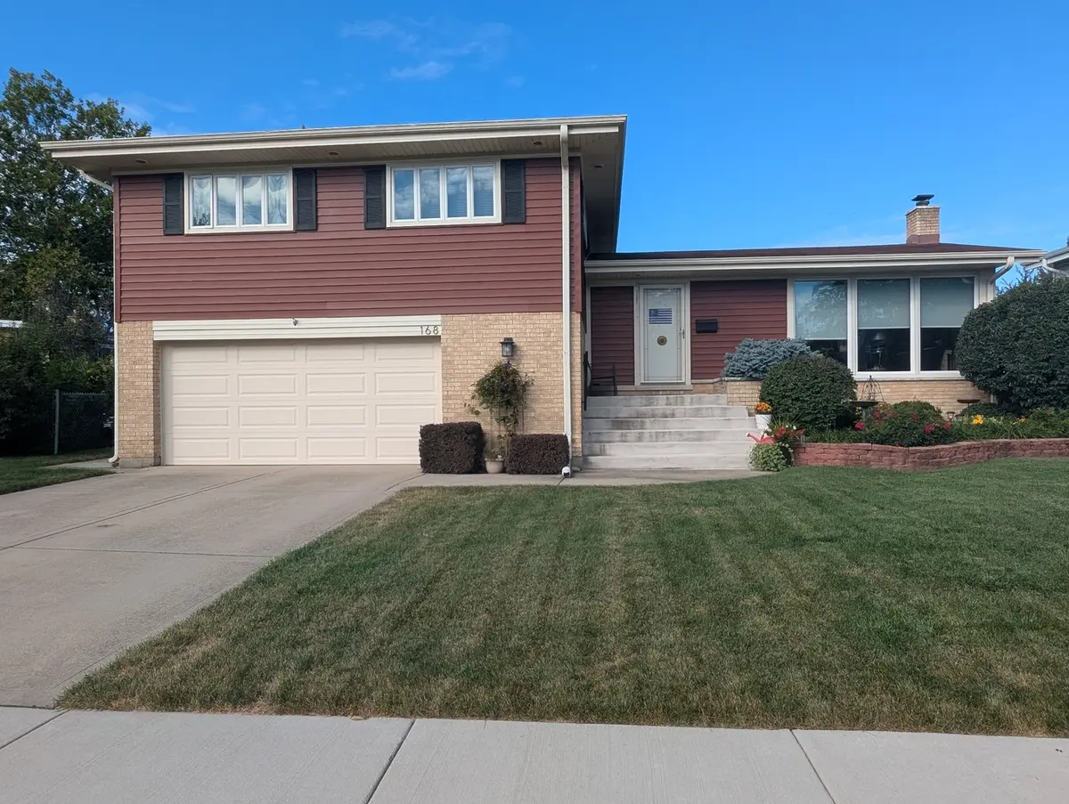 168 S Fairlane AVE, Elmhurst, IL 60126