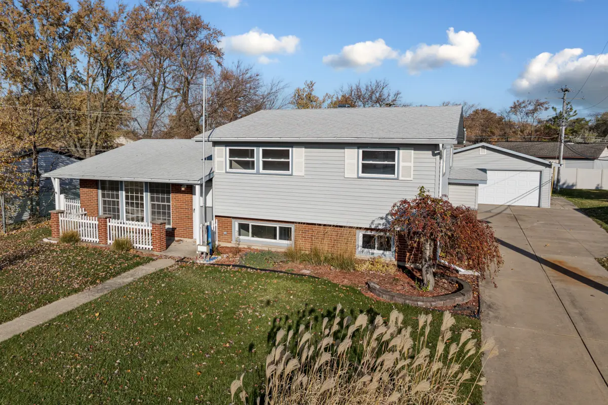 9446 Magnolia AVE, Mokena, IL 60448