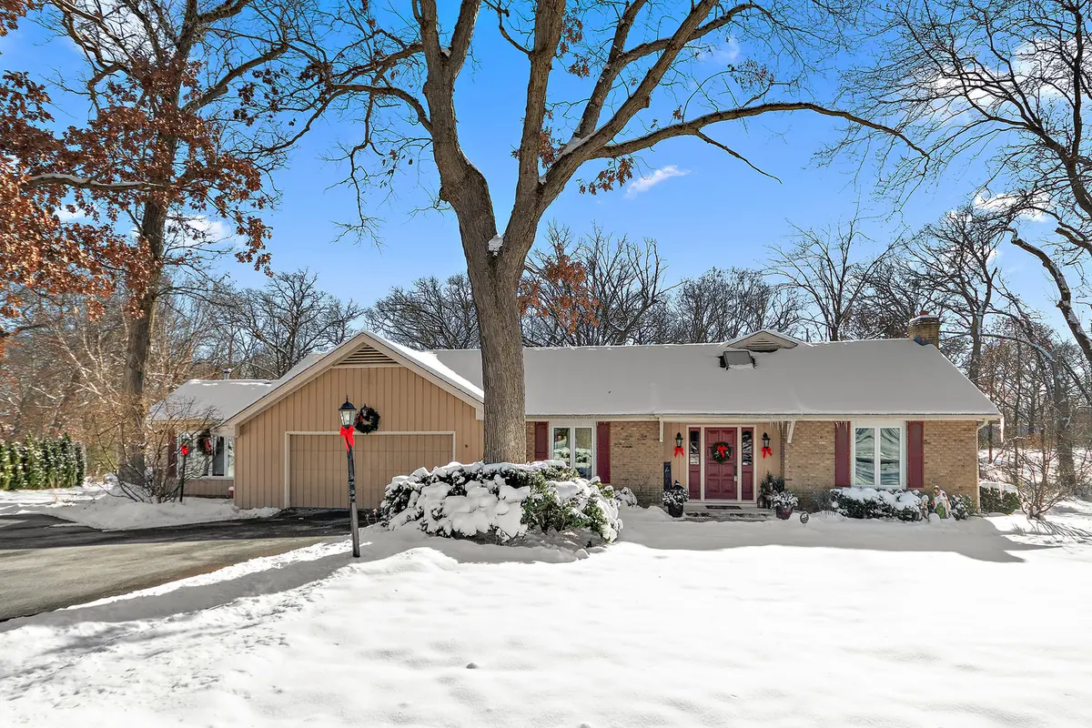 590 Timber LN, Frankfort, IL 60423