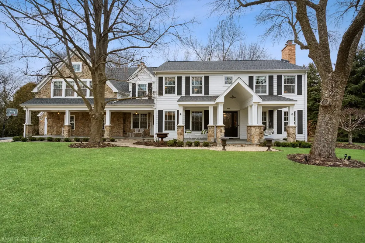 450 Tower RD, Barrington, IL 60010