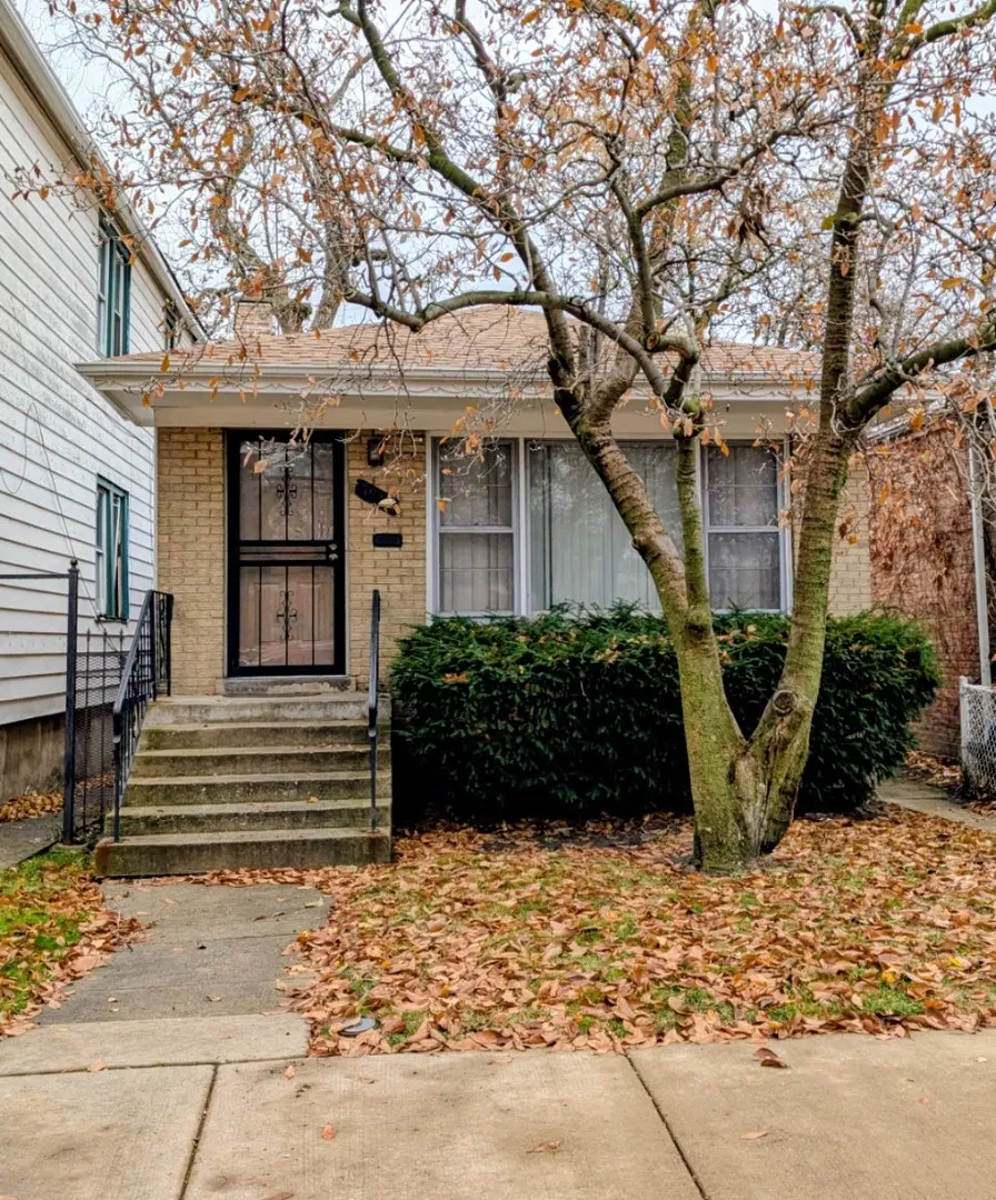 7935 S East End AVE, Chicago, IL 60617
