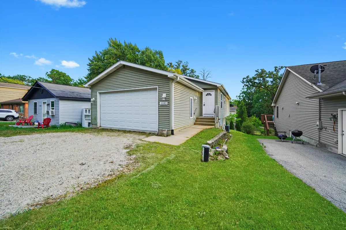 26183 W Wooster Lake AVE, Ingleside, IL 60041