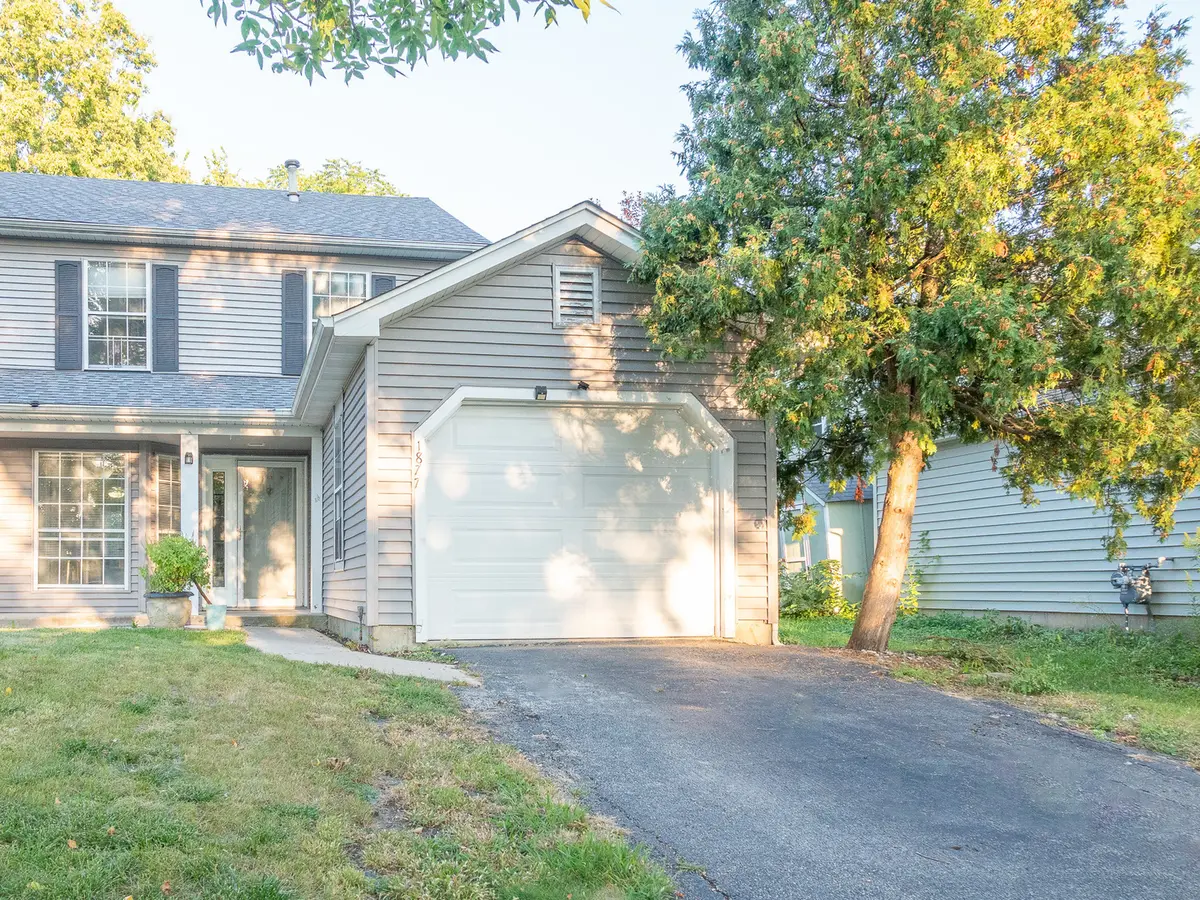 1877 Appaloosa DR, Naperville, IL 60565