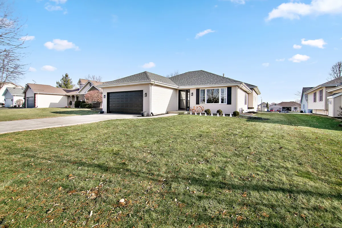 1420 E Cap CIR, Bourbonnais, IL 60914