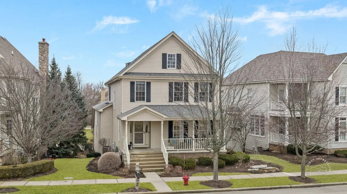 N515 Armstrong LN, Geneva, IL 60134