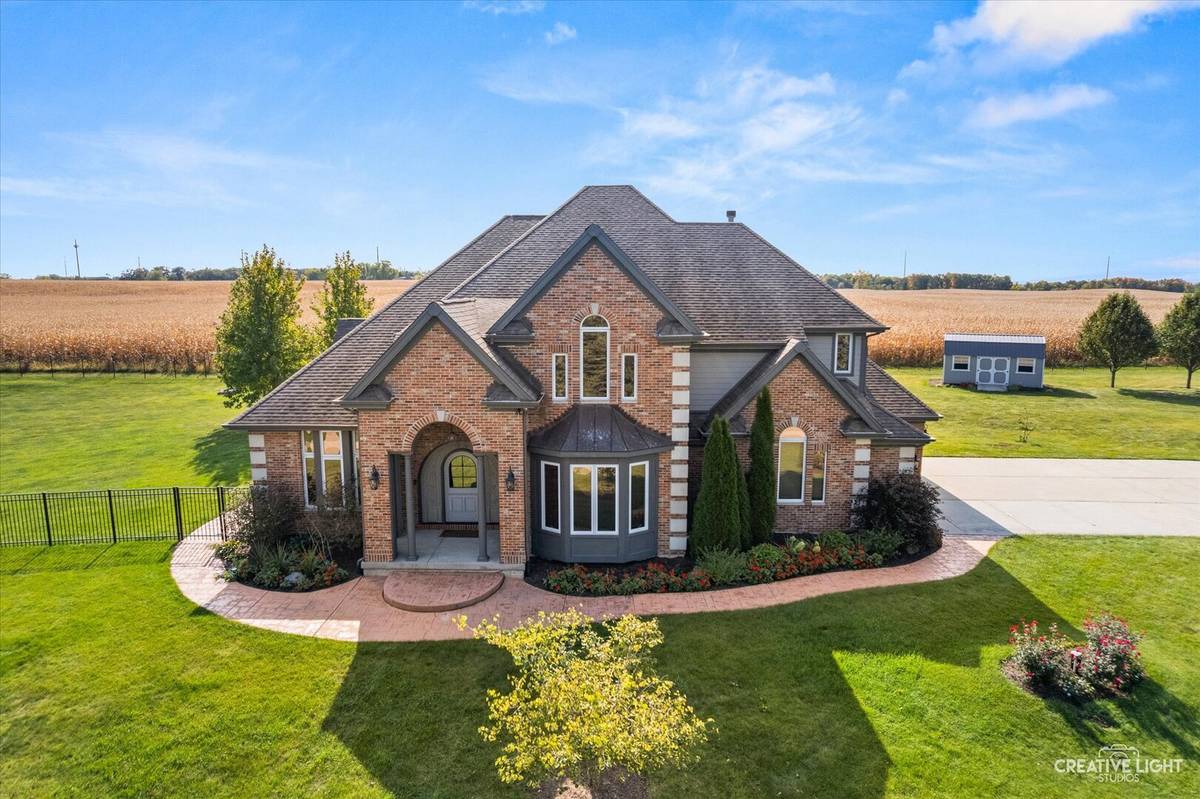 44W465 Plank RD, Hampshire, IL 60140