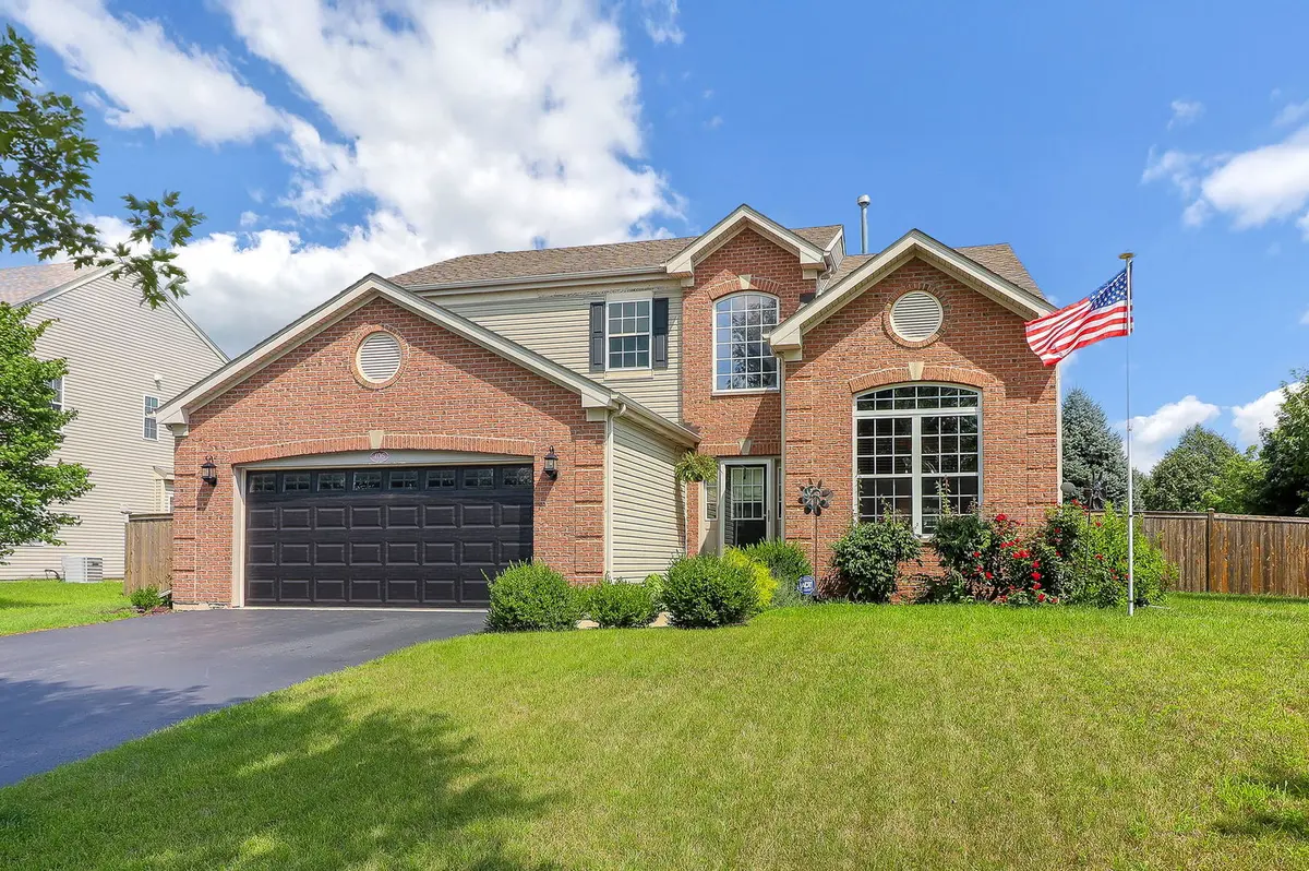 406 S Palmer DR, Bolingbrook, IL 60490