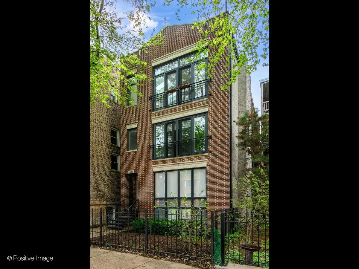 2455 W Walton ST #3, Chicago, IL 60622