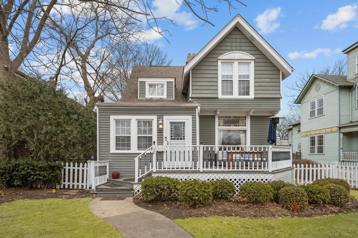 385 Park AVE, Highland Park, IL 60035