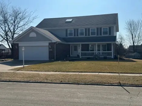 8111 OLD MILL RD, Frankfort, IL 60423