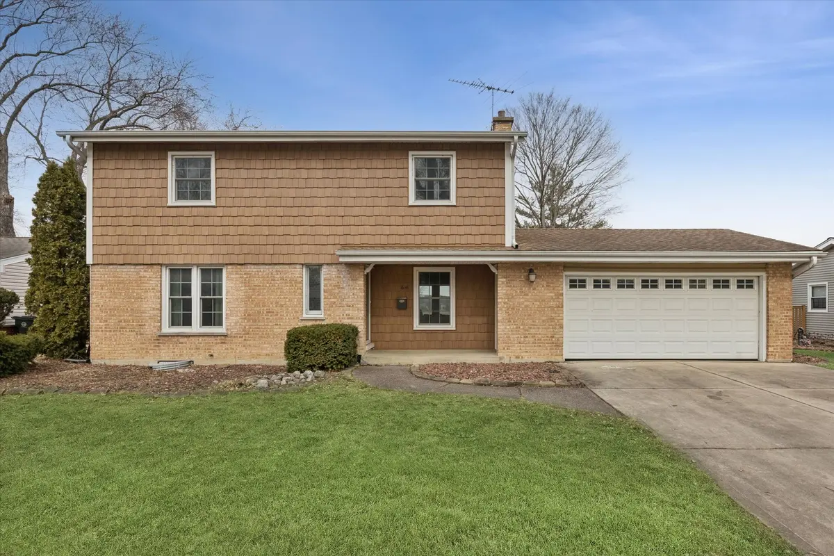 1636 E Jonquil TER, Arlington Heights, IL 60004