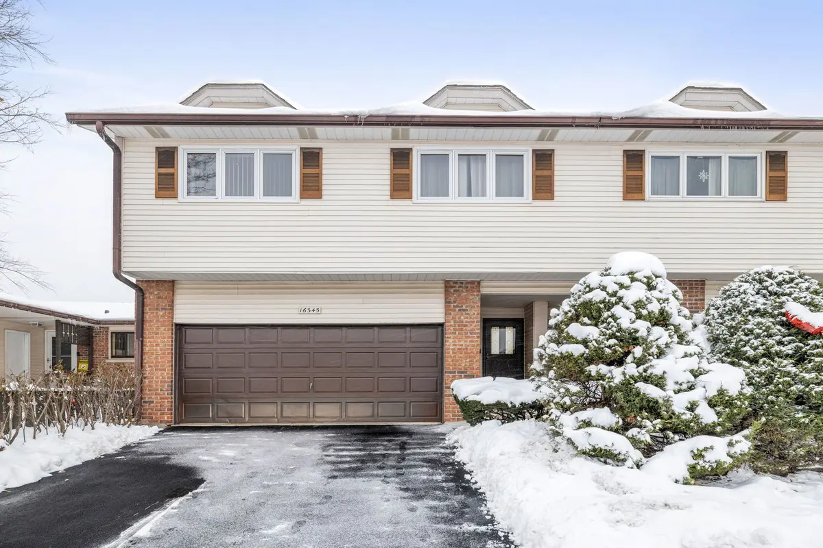 16345 Brementowne DR, Tinley Park, IL 60477