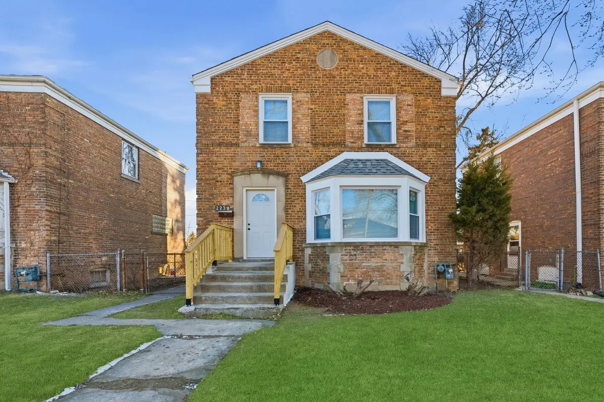 2239 123rd ST, Blue Island, IL 60406