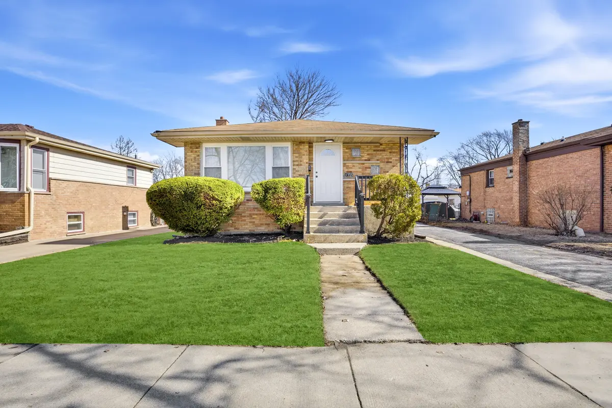 11725 S Kolin AVE, Alsip, IL 60803