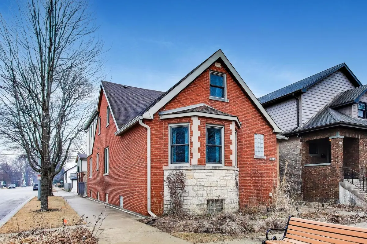 1000 Thomas AVE, Forest Park, IL 60130