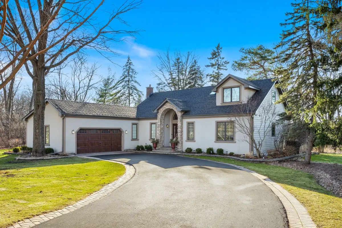 38 Ferndale RD, Deer Park, IL 60010