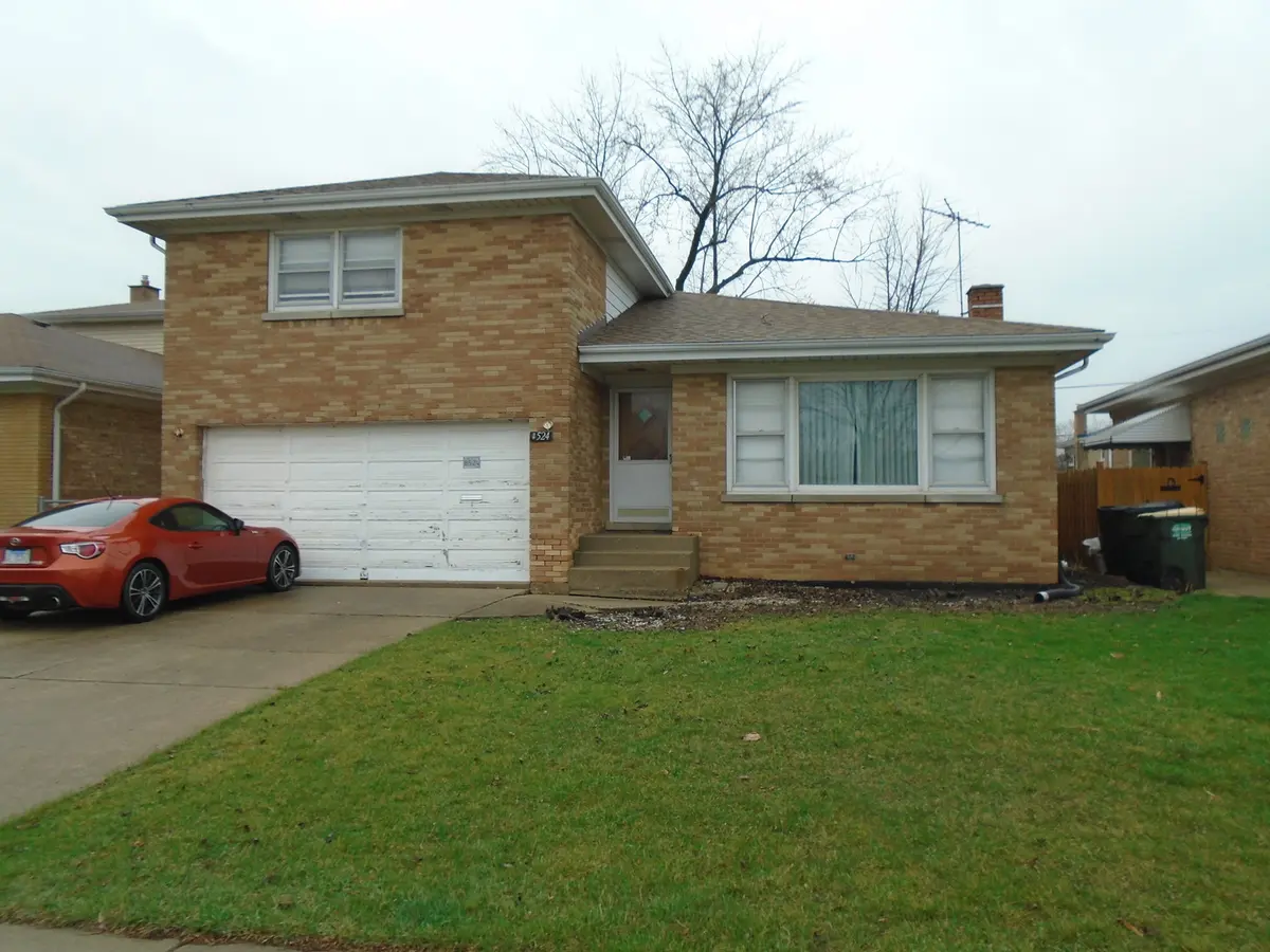 8524 N Ottawa AVE, Niles, IL 60714