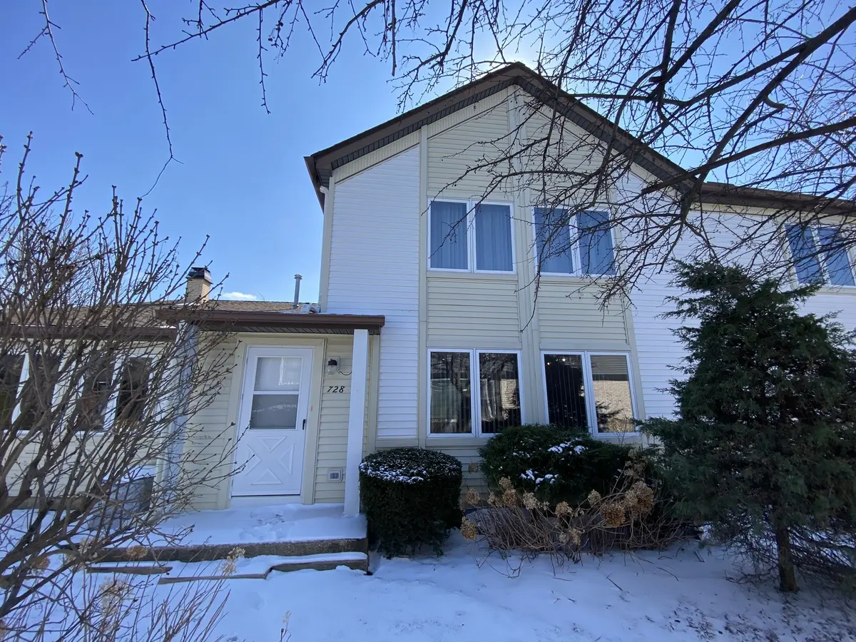 728 Inverrary LN, Deerfield, IL 60015