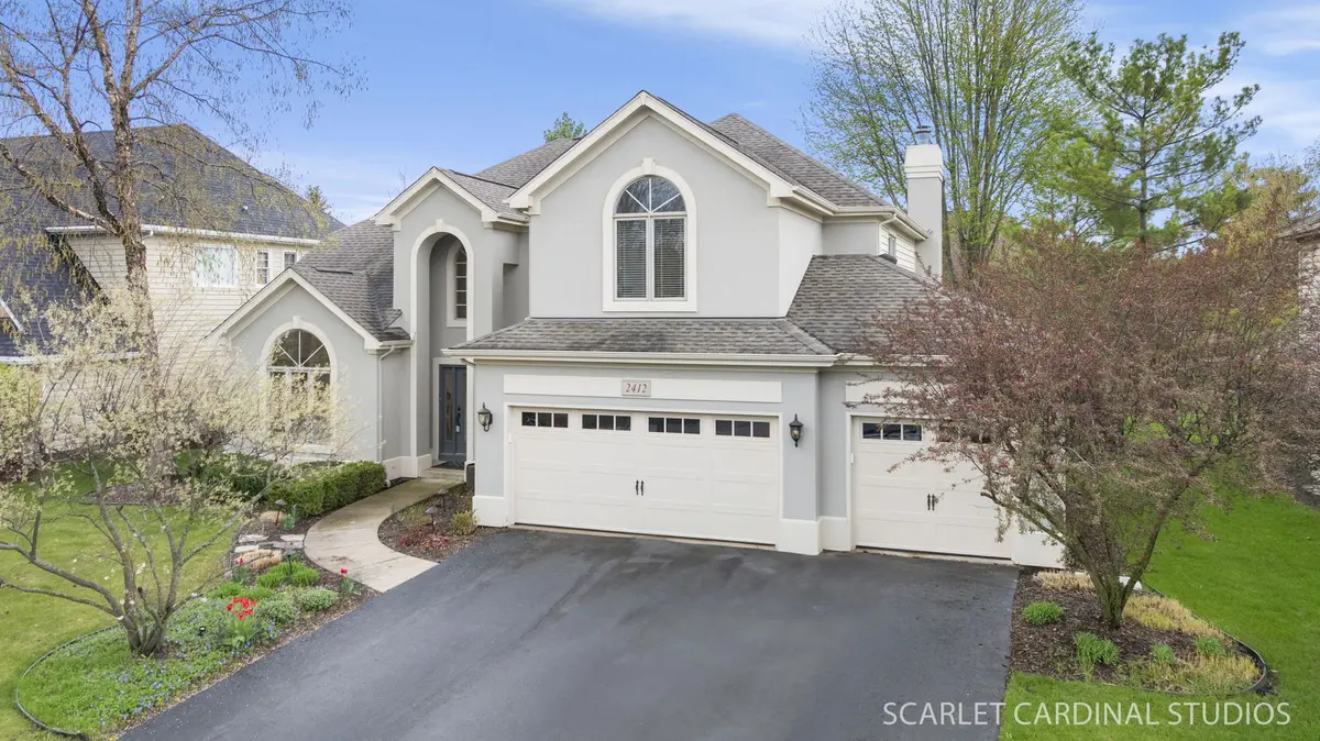 2412 Comstock CT, Naperville, IL 60564