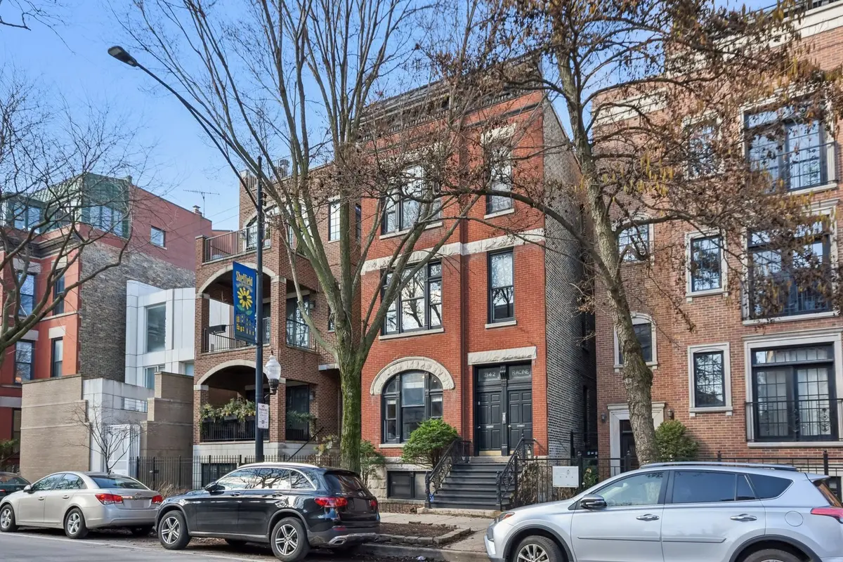 2142 N Racine AVE #2, Chicago, IL 60614