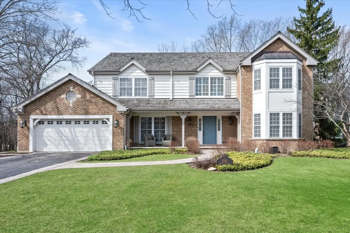 1588 White Oak RD, Lake Forest, IL 60045