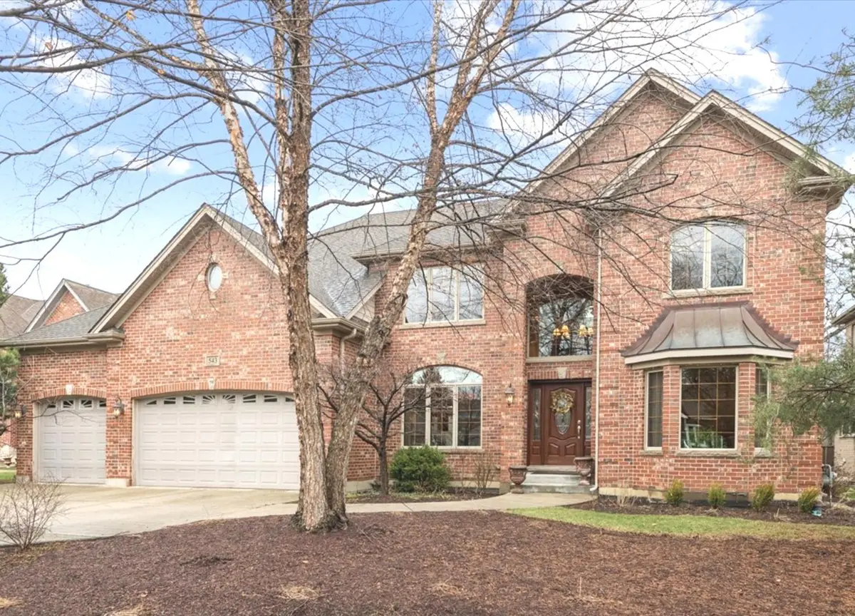 543 N Chestnut ST, Addison, IL 60101