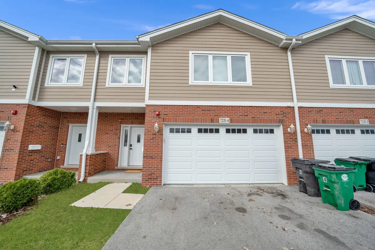 7235 W 71st ST #7235-4, Bridgeview, IL 60455