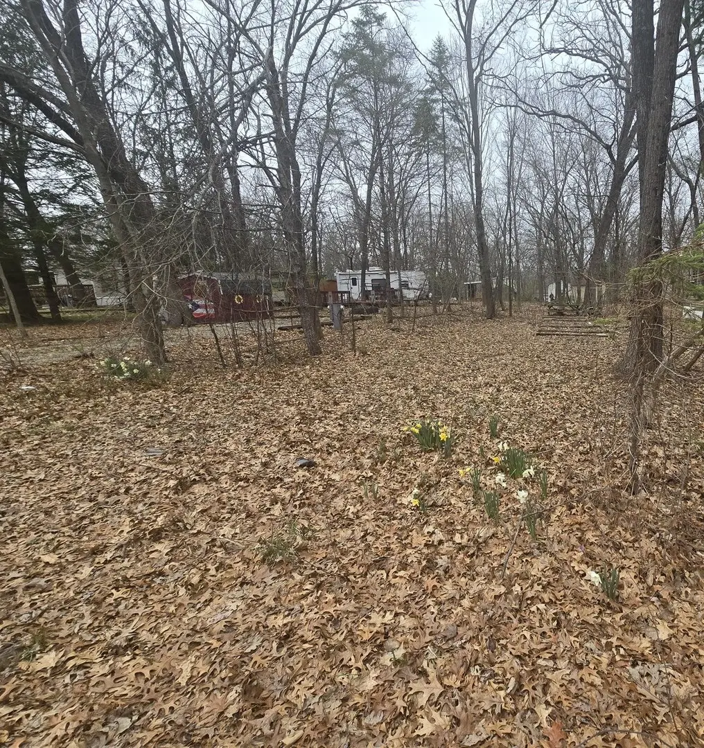 27/99 Woodhaven, Sublette, IL 61367