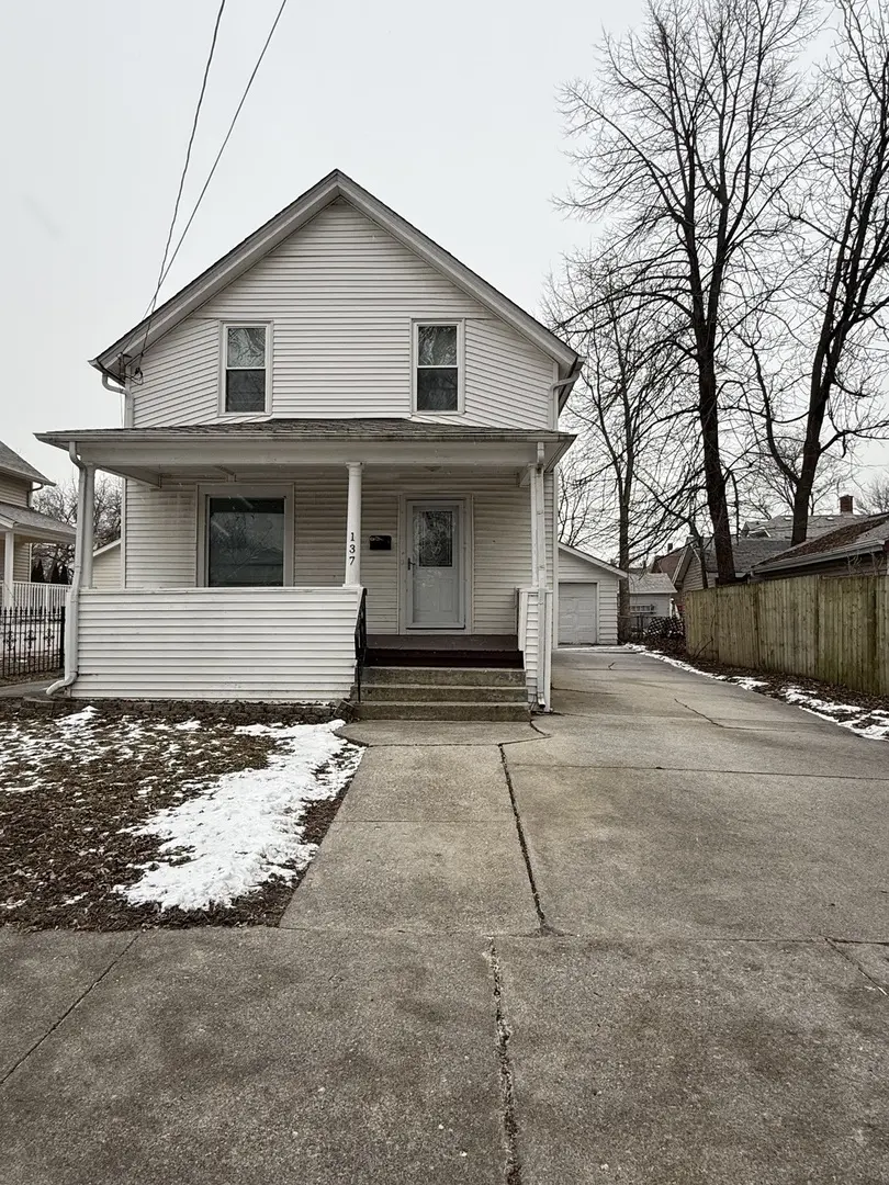 137 N East AVE, Aurora, IL 60505