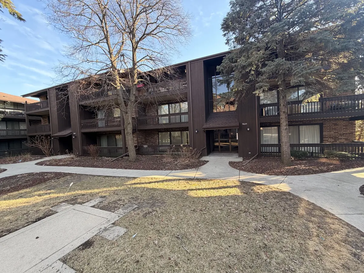 9605 Austin AVE #1E, Oak Lawn, IL 60453