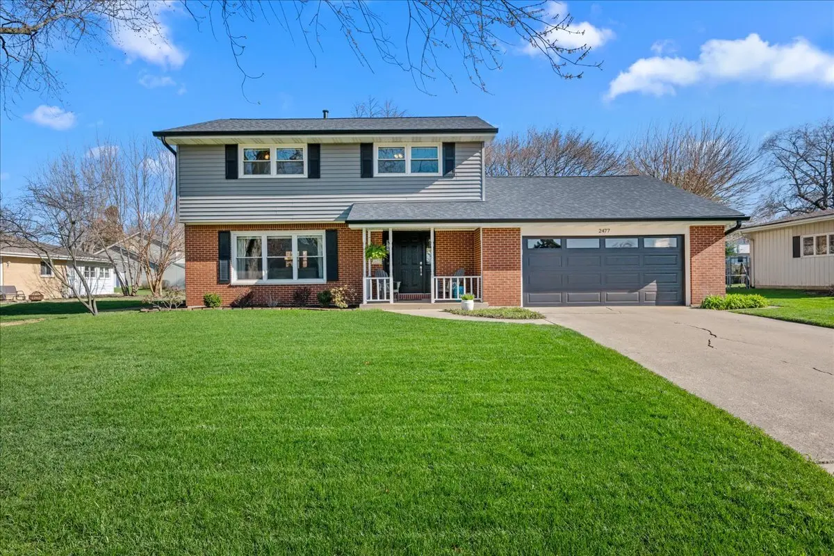 2477 Cambridge DR, Aurora, IL 60506