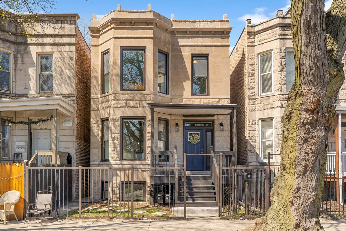 6008 S Carpenter ST, Chicago, IL 60621